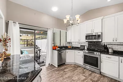 270 Oak Haven Drive, Melbourne, FL 32940 - Photo 8