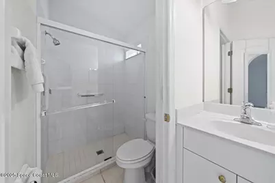 881 Indian Oaks Drive, Melbourne, FL 32901 - Photo 18