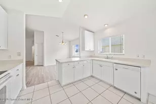 881 Indian Oaks Dr, Melbourne, FL 32901 - Photo 10