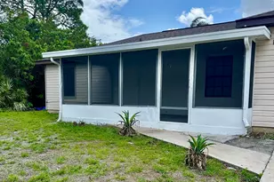 1184 Sapphire St SE, Palm Bay, FL 32909 - Photo 2