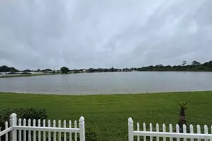 173 Scenic Dr, Cocoa, FL 32926 - Photo 2