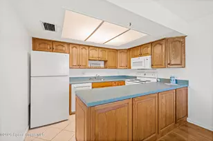 5801 N Atlantic Ave, Cape Canaveral, FL 32920 - Photo 8