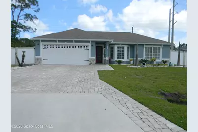 1619 Glencove Avenue NW, Palm Bay, FL 32907 - Photo 4