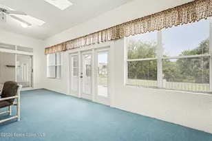 981 Victoria Pl, Melbourne, FL 32940 - Photo 16