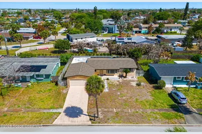 1230 Yacht Club Boulevard, Indian Harbour Beach, FL 32937 - Photo 34