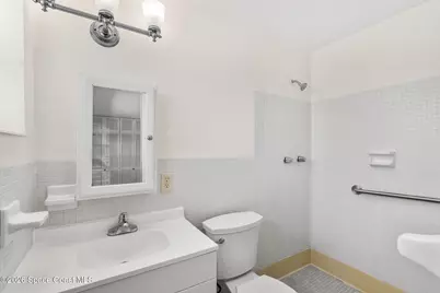 1230 Yacht Club Boulevard, Indian Harbour Beach, FL 32937 - Photo 10