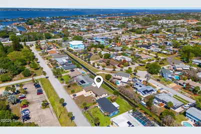 1230 Yacht Club Boulevard, Indian Harbour Beach, FL 32937 - Photo 18