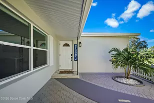 557 Ixora Dr, Melbourne, FL 32935 - Photo 1