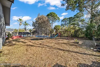 938 Dorchester Road NW, Palm Bay, FL 32907 - Photo 34