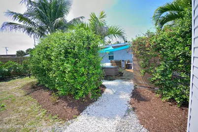 325 N Orlando Avenue, Cocoa Beach, FL 32931 - Photo 12