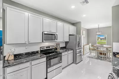 1061 Towhlen Street SE, Palm Bay, FL 32909 - Photo 6