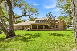 3453 Willowwood Dr, Melbourne, FL 32904 - Photo 2