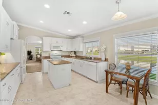 1303 Hubbard Ct SE, Palm Bay, FL 32909 - Photo 18