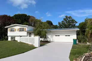 2407 Dunbar Ave, Melbourne, FL 32901 - Photo 2