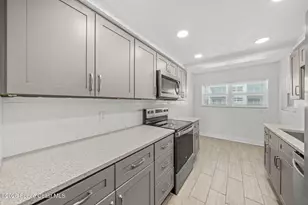 3610 Ocean Beach Blvd, Cocoa Beach, FL 32931 - Photo 8