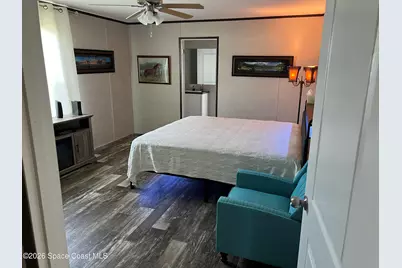 194 Holiday Park Boulevard NE, Palm Bay, FL 32907 - Photo 10