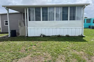 194 Holiday Park Blvd NE, Palm Bay, FL 32907 - Photo 24