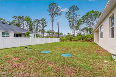 450 Hammond Street SW, Palm Bay, FL 32908 - Photo 6