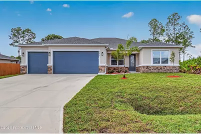 450 Hammond Street SW, Palm Bay, FL 32908 - Photo 4