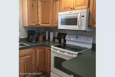 320 Pierce Avenue, Cape Canaveral, FL 32920 - Photo 8