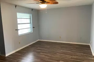 711 Walnut Dr, Melbourne, FL 32935 - Photo 4