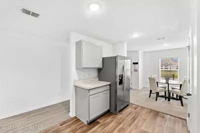 281 Sarah Road SW, Palm Bay, FL 32908 - Photo 10