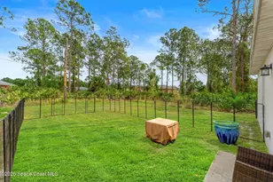 281 Sarah Rd SW, Palm Bay, FL 32908 - Photo 22
