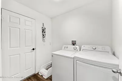 281 Sarah Road SW, Palm Bay, FL 32908 - Photo 20