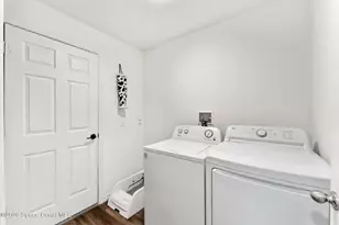 281 Sarah Rd SW, Palm Bay, FL 32908 - Photo 20