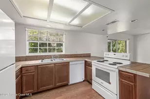 1078 Daytona Dr NE, Palm Bay, FL 32905 - Photo 18