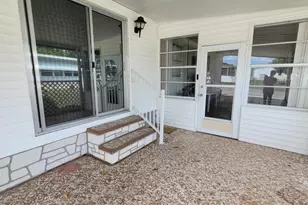 1073 Moonlight Ct, Palm Bay, FL 32907 - Photo 2