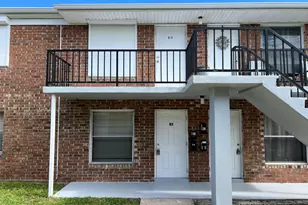 190 E Olmstead Dr, Titusville, FL 32780 - Photo 4