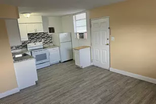 240 Stone St, Cocoa, FL 32922 - Photo 2