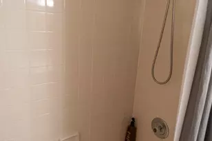 605 Saint Albans Ct W, West Melbourne, FL 32904 - Photo 18