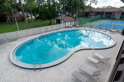 605 Saint Albans Court W #18h, West Melbourne, FL 32904 - Photo 4