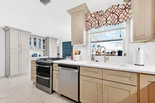 898 Kings Post Rd, Rockledge, FL 32955 - Photo 18