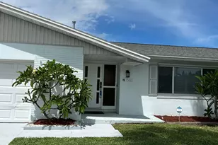 1380 Holiday Blvd, Merritt Island, FL 32952 - Photo 2