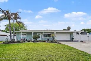 284 Thomas Barbour Dr, Melbourne, FL 32935 - Photo 2