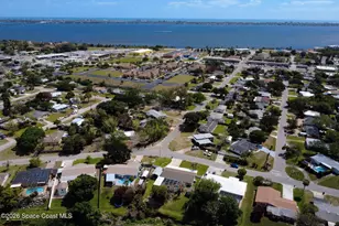 284 Thomas Barbour Dr, Melbourne, FL 32935 - Photo 30