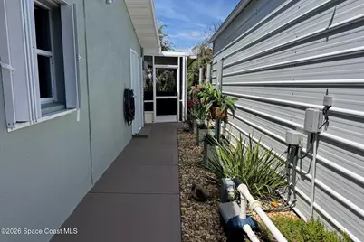 284 Thomas Barbour Drive, Melbourne, FL 32935 - Photo 40