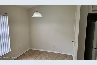 2410 Stratford Pointe Drive, Melbourne, FL 32904 - Photo 6