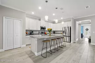 531 Breakwater St SE, Palm Bay, FL 32909 - Photo 4