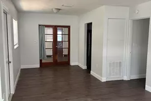 204 W Alma Dr, Melbourne, FL 32935 - Photo 4