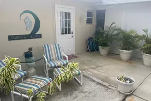 2025 Date Palm Ave, Indialantic, FL 32903 - Photo 1