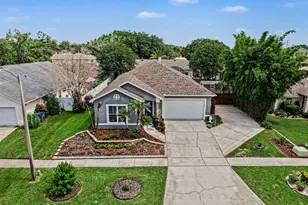 5513 Oak Hollow Dr, Titusville, FL 32780 - Photo 2