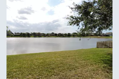 1292 Sorento Circle, Melbourne, FL 32904 - Photo 2