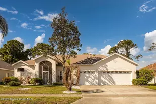 424 Stonehenge Cir, Rockledge, FL 32955 - Photo 2