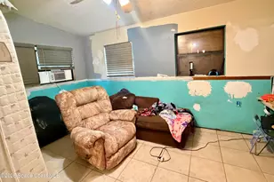 738 Lund Cir, Melbourne, FL 32901 - Photo 10