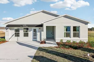 728 Gelaso St SW, Palm Bay, FL 32908 - Photo 4