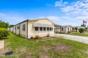 624 Wedelia Dr, Barefoot Bay, FL 32976 - Photo 4